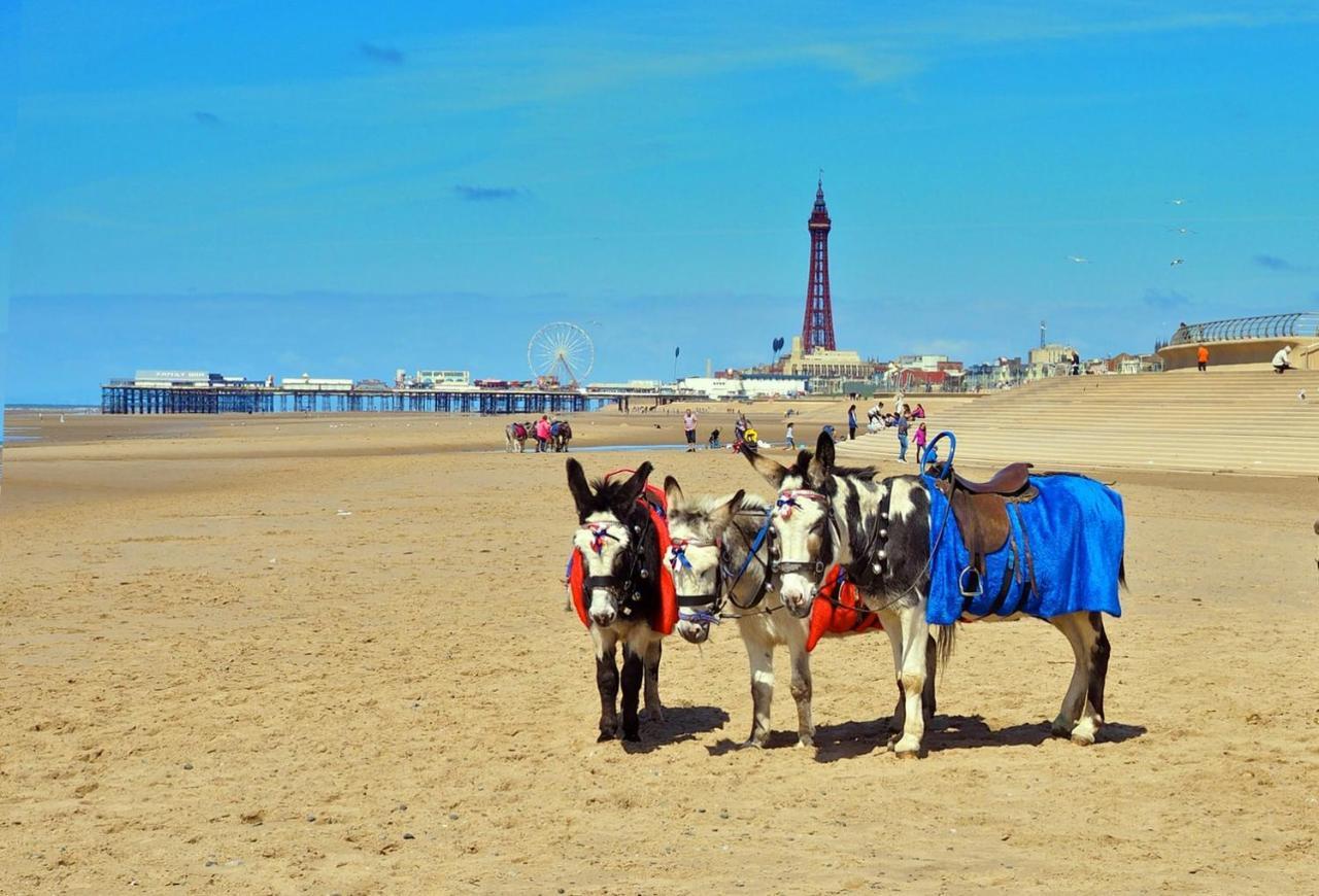 White Moon Hotel Blackpool Luaran gambar